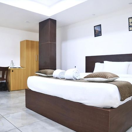 Reach Inn Kochi Zewnętrze zdjęcie