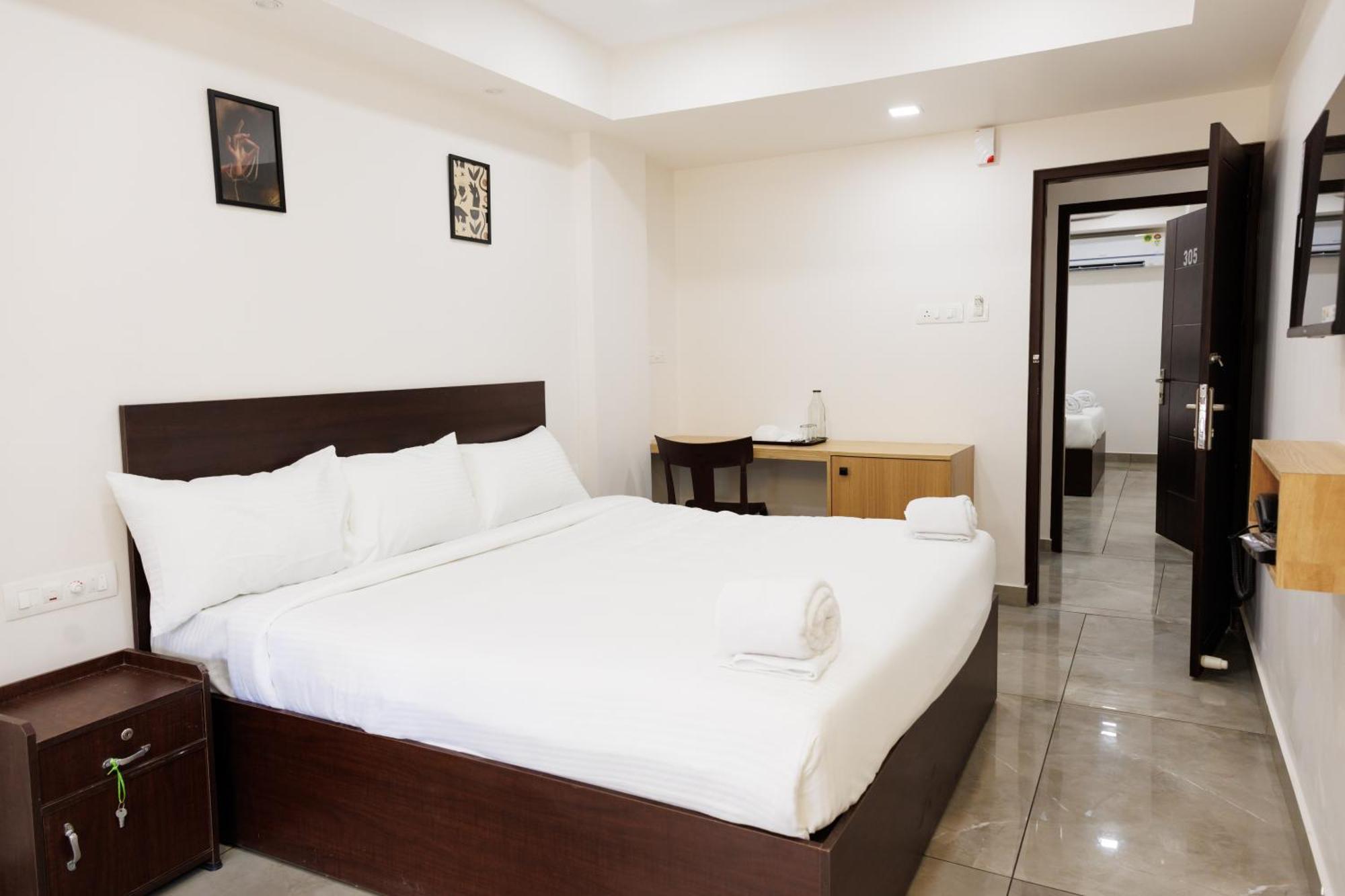 Reach Inn Kochi Zewnętrze zdjęcie