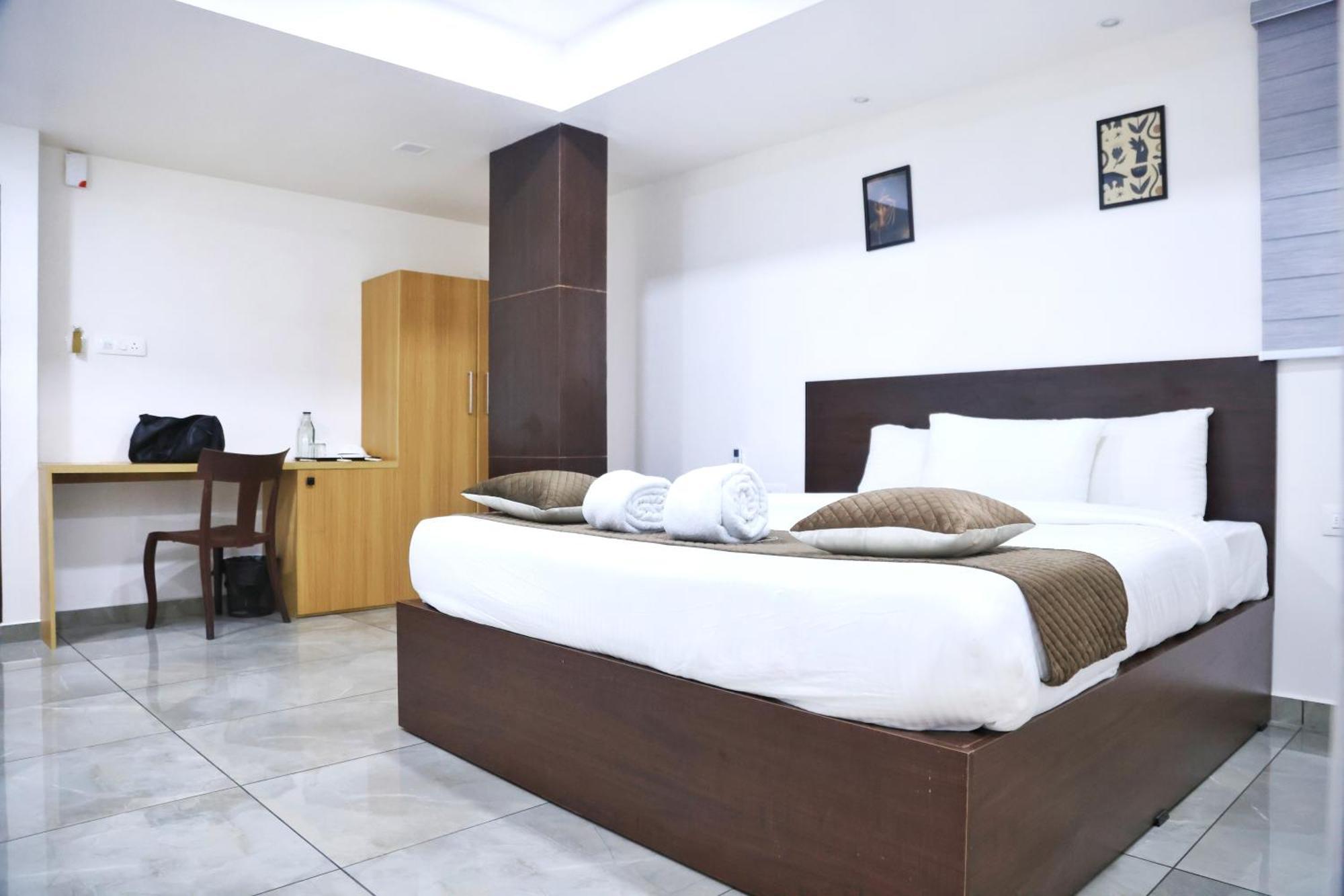 Reach Inn Kochi Zewnętrze zdjęcie