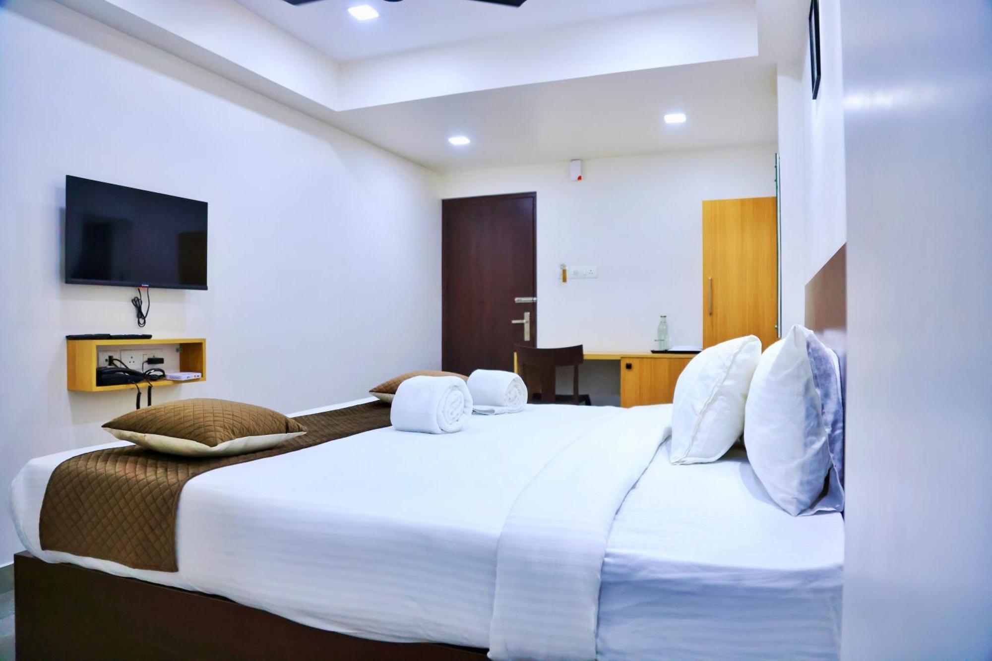 Reach Inn Kochi Zewnętrze zdjęcie